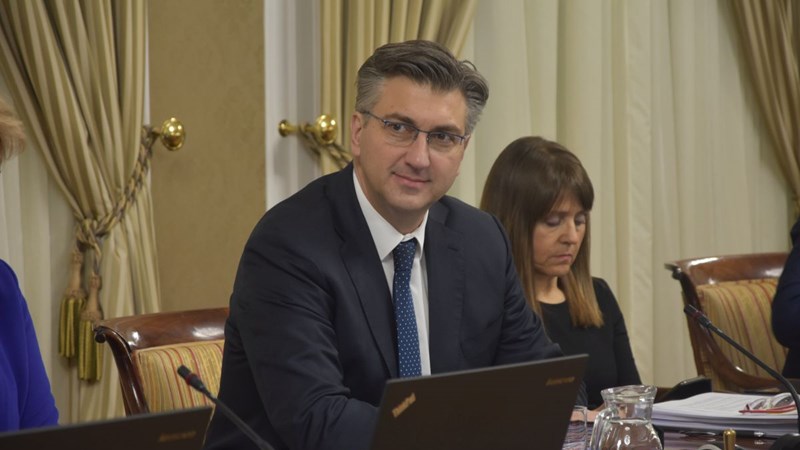 Nema revizije Vatikanskih ugovora, suradnja s Katoličkom crkvom i svim vjerskim zajednicama je kvalitetno uređena